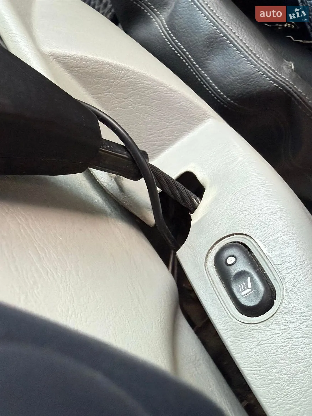2011 Opel Vivaro - мініатюра 38