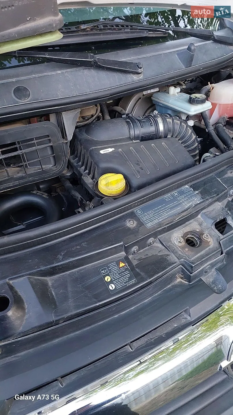 2011 Opel Vivaro - мініатюра 11