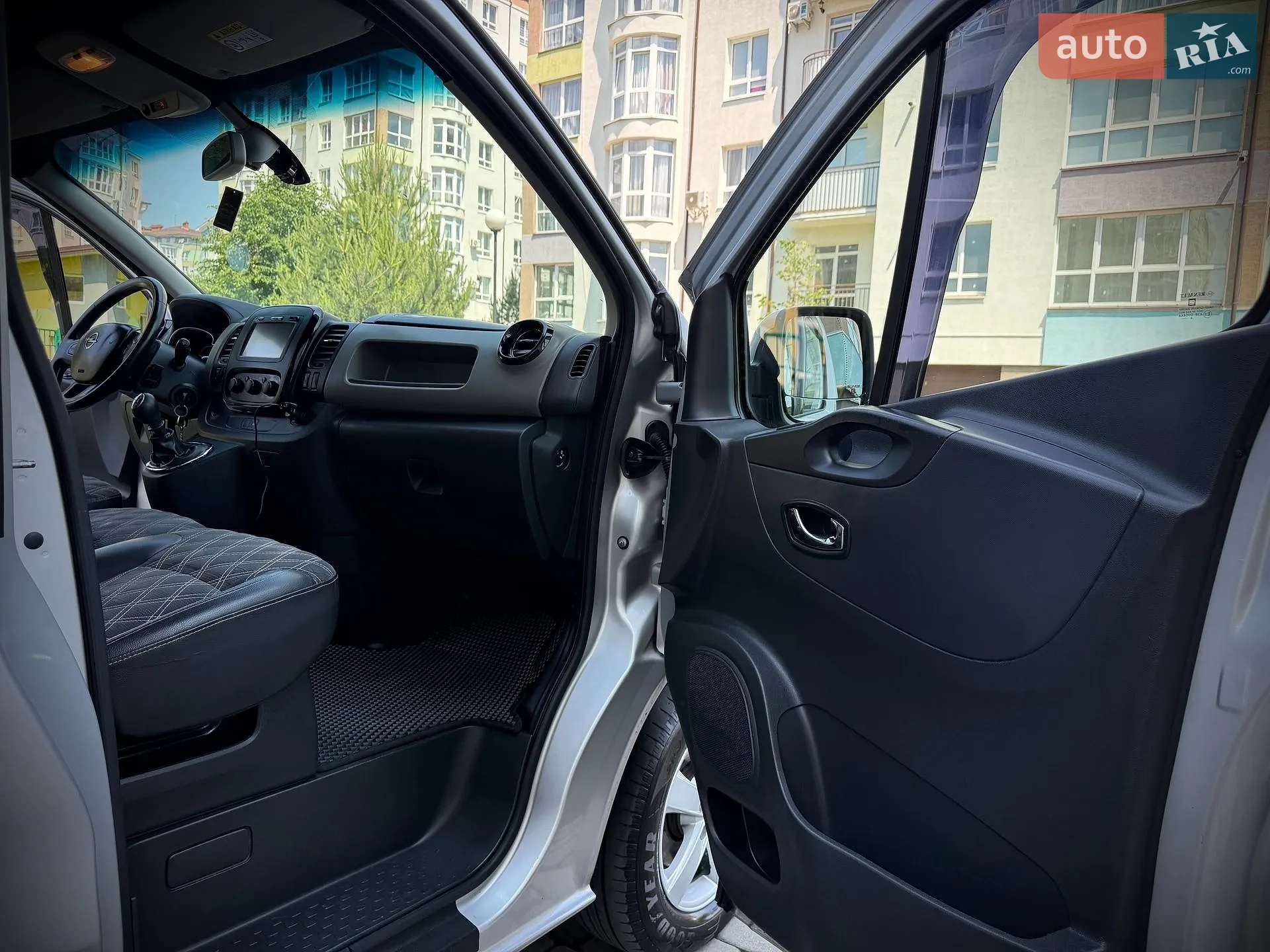 2015 Opel Vivaro - мініатюра 19