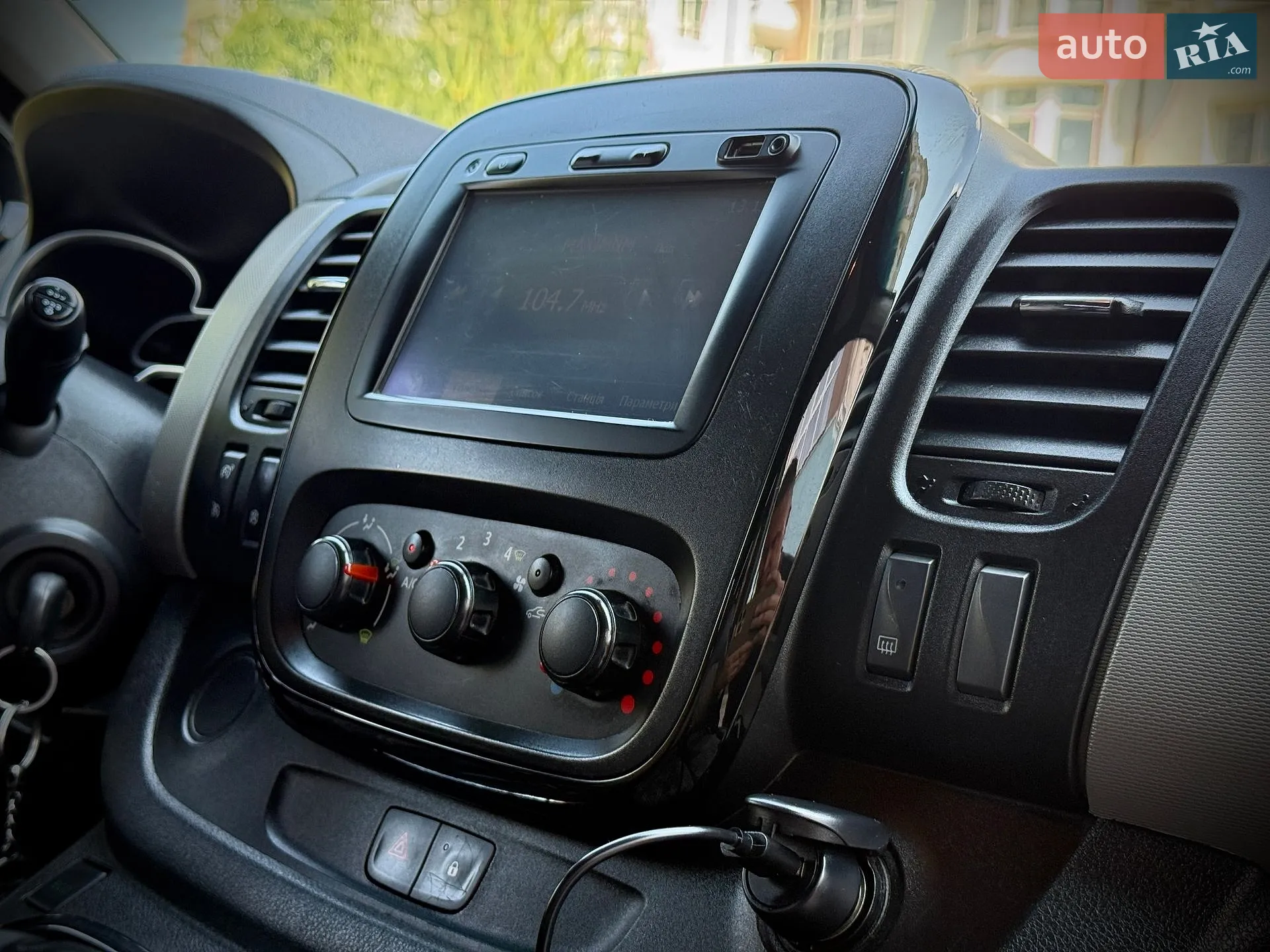 2015 Opel Vivaro - мініатюра 23