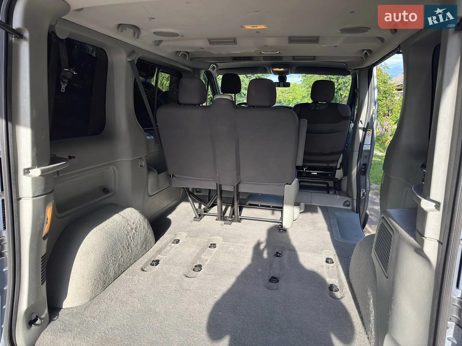 2010 Opel Vivaro - мініатюра 24