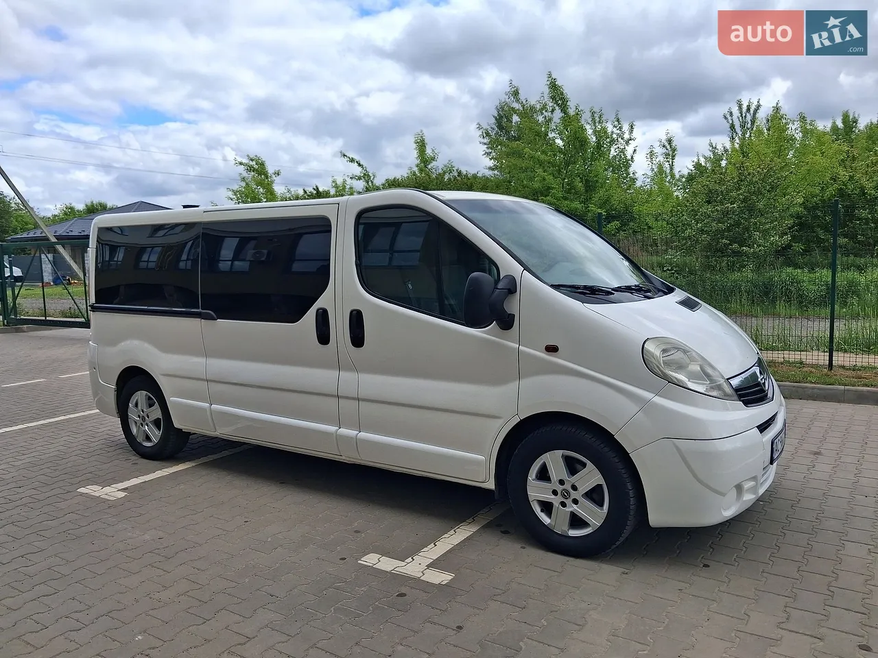 2010 Opel Vivaro - мініатюра 15