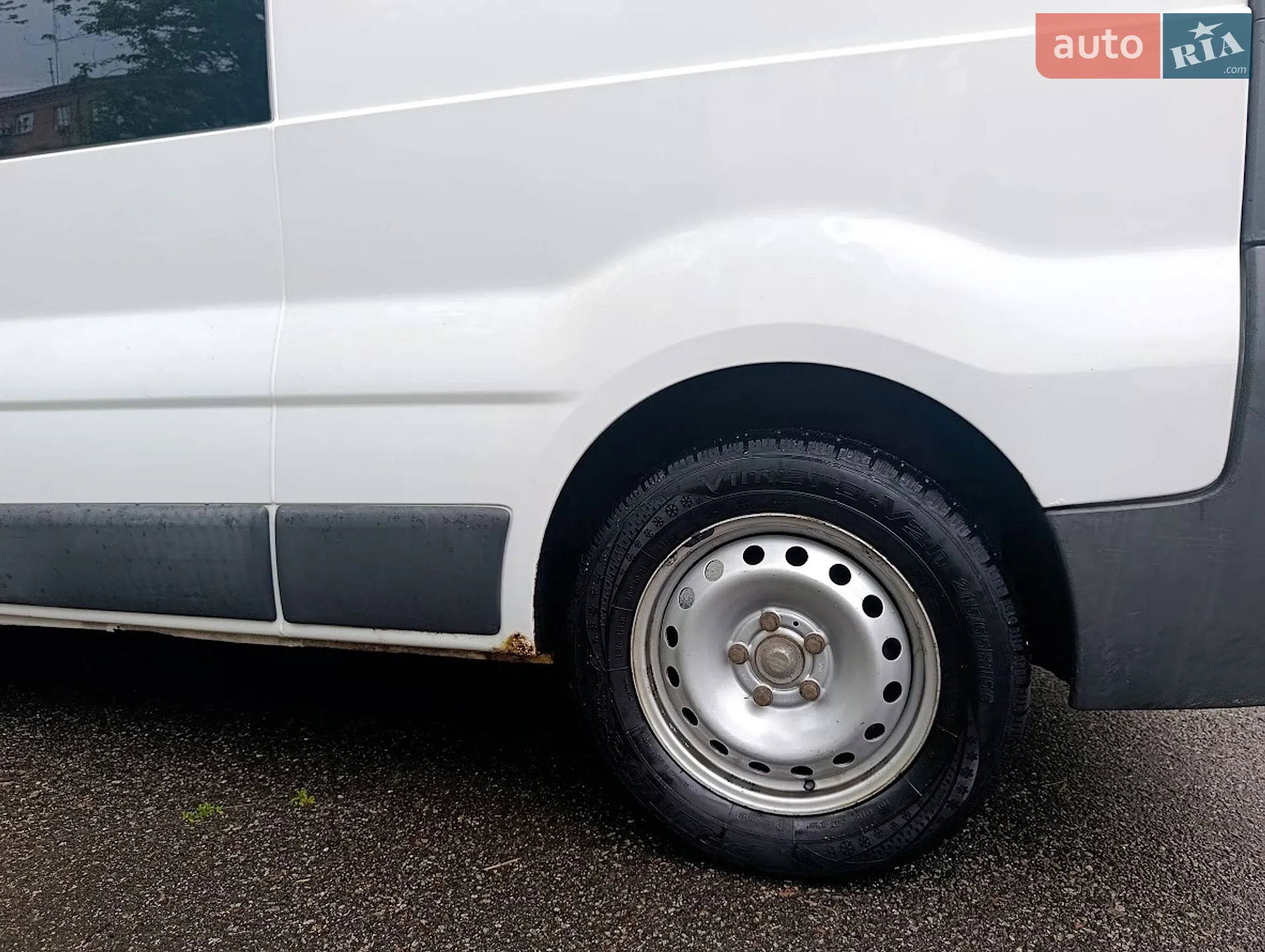2010 Opel Vivaro - мініатюра 13