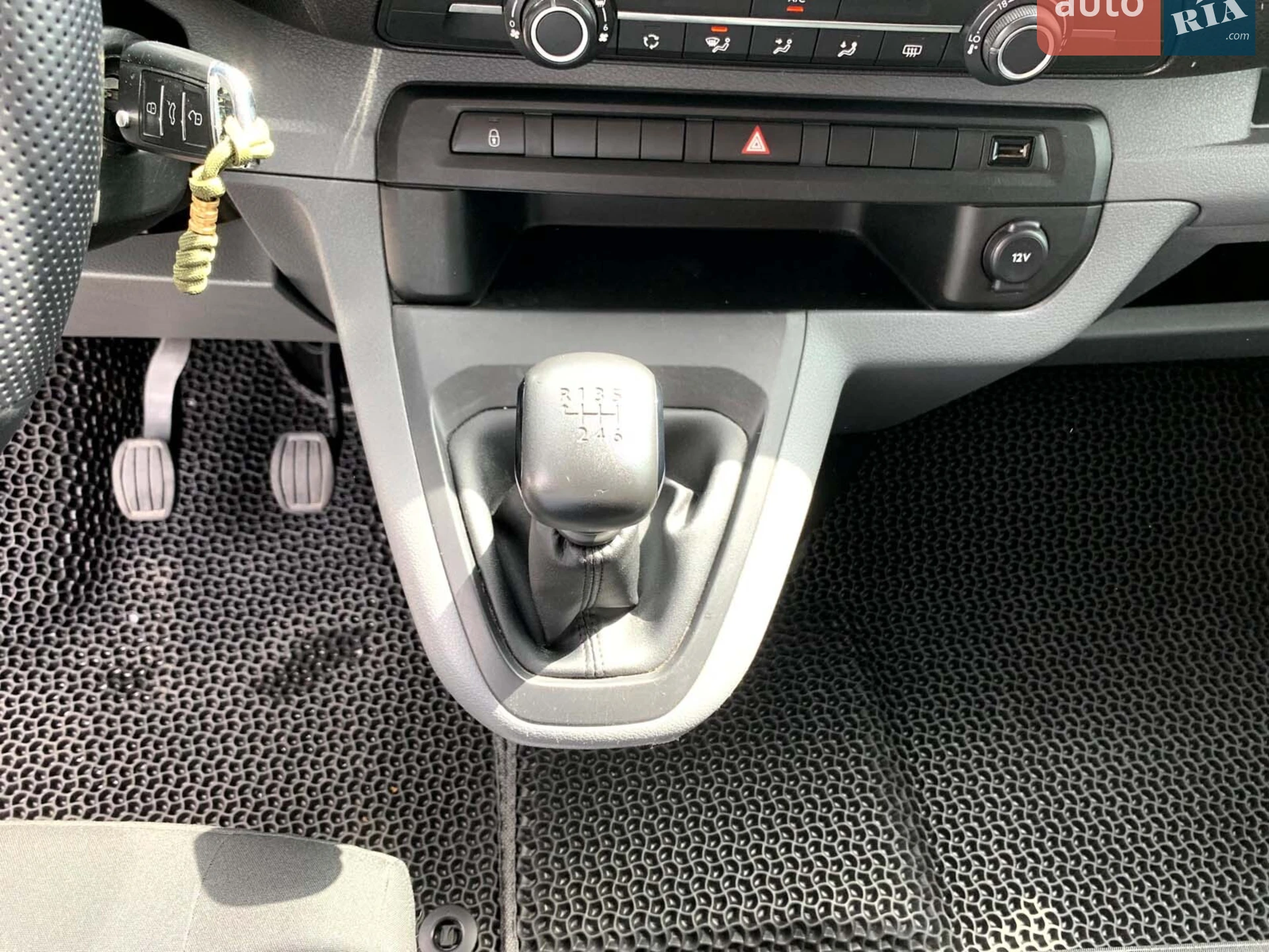 2020 Opel Vivaro - мініатюра 26