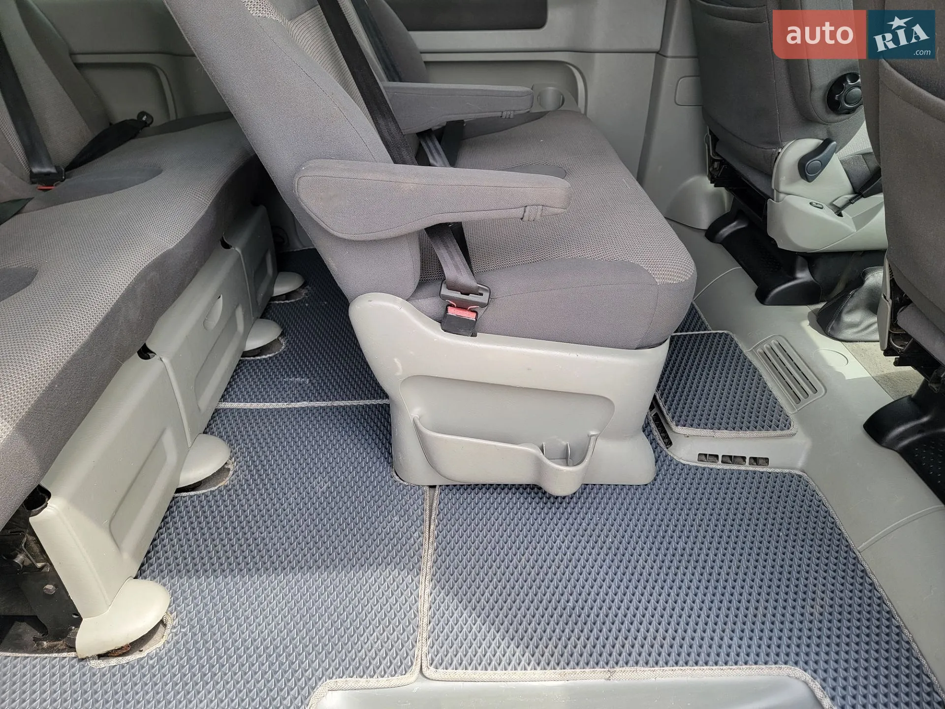 2010 Opel Vivaro - мініатюра 5