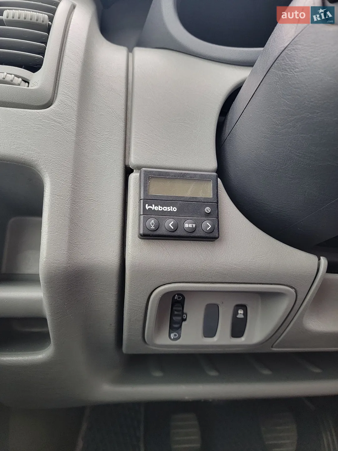 2010 Opel Vivaro - мініатюра 10