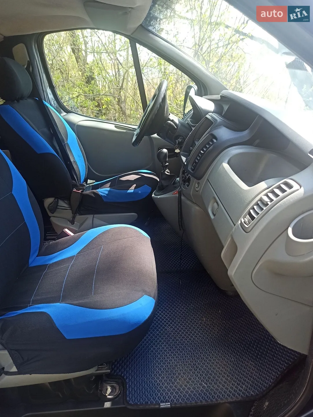 2011 Opel Vivaro - мініатюра 13
