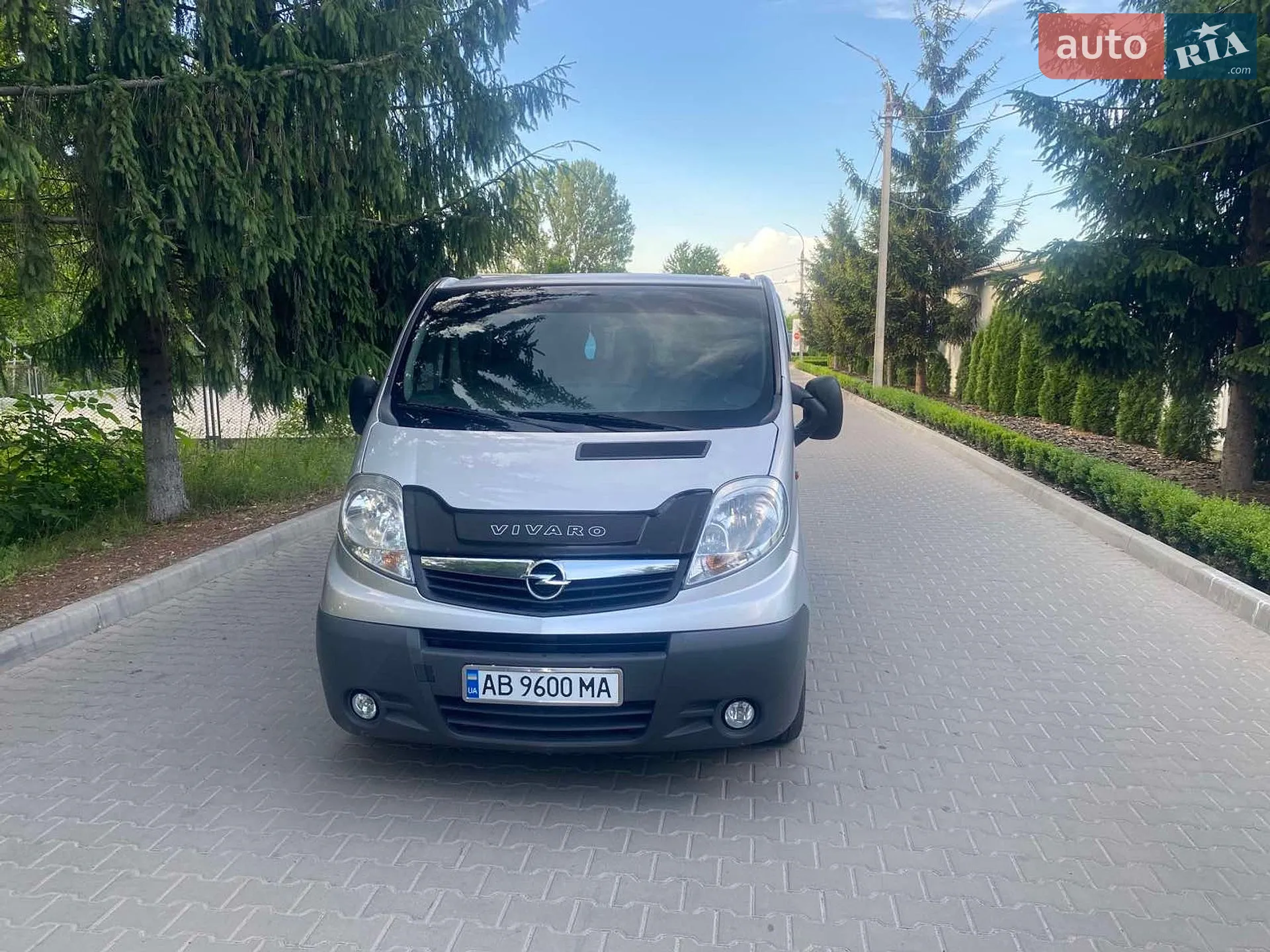 2010 Opel Vivaro - мініатюра 3