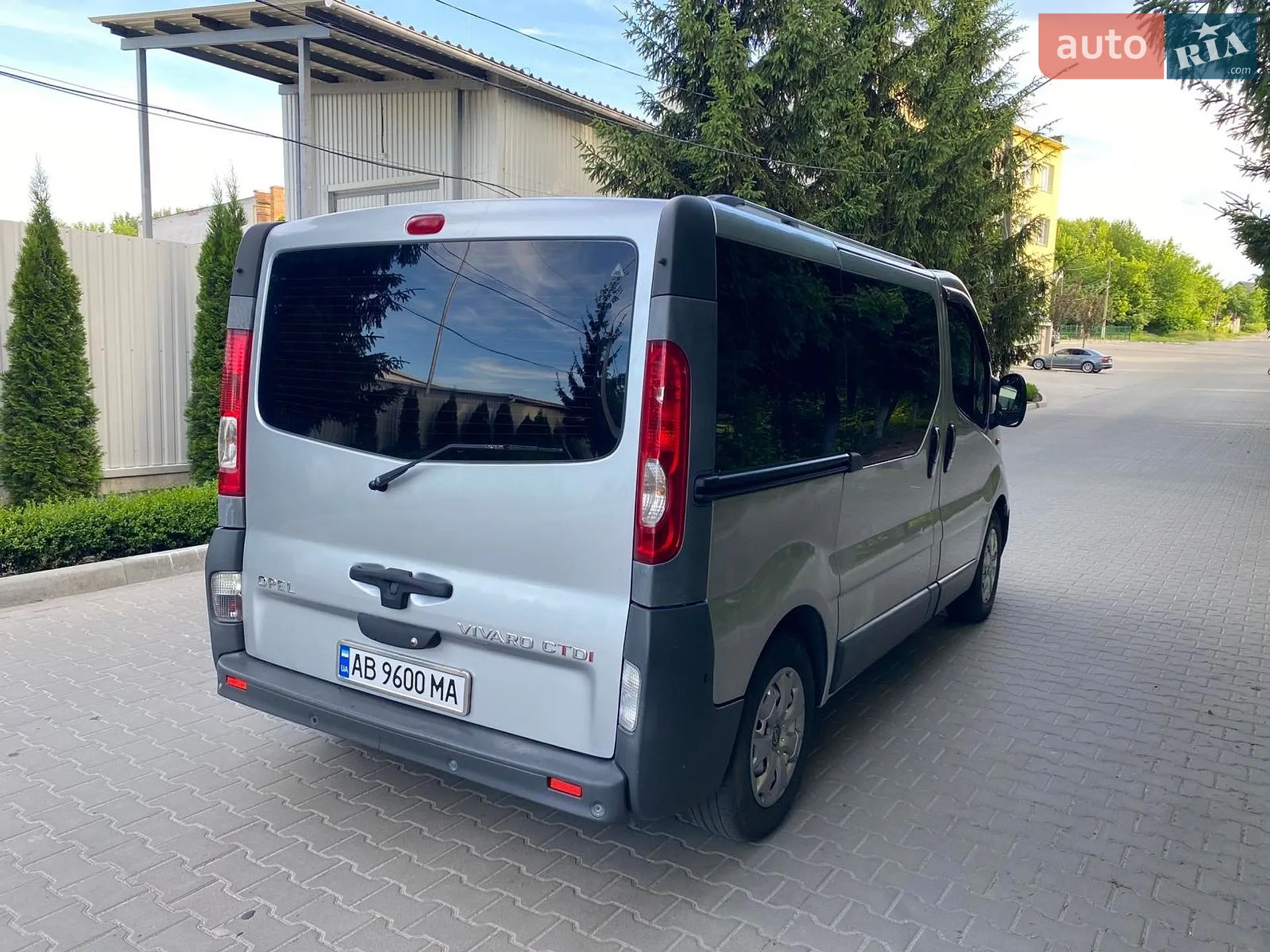 2010 Opel Vivaro - мініатюра 6