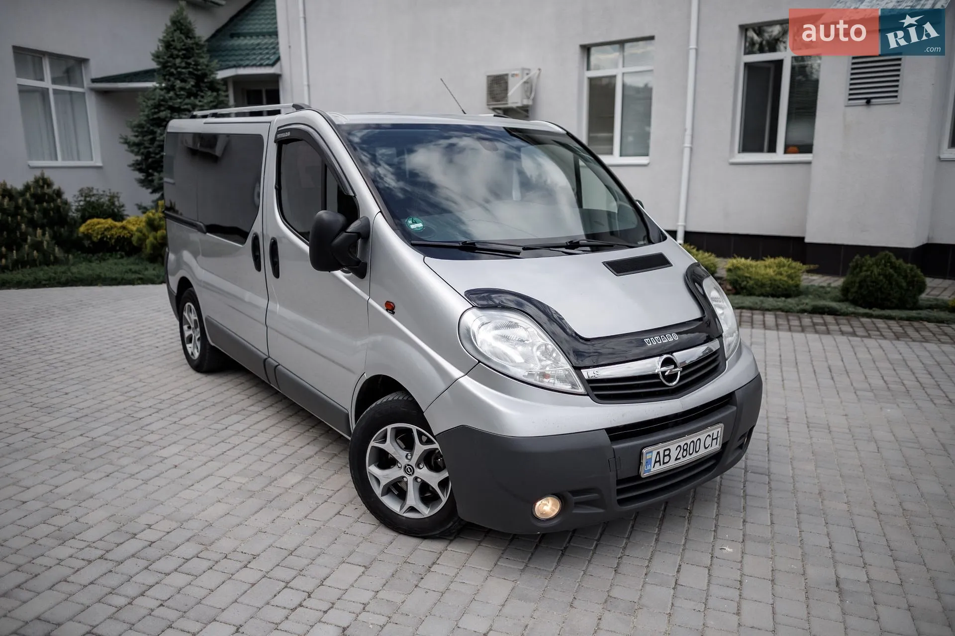 2010 Opel Vivaro - мініатюра 13