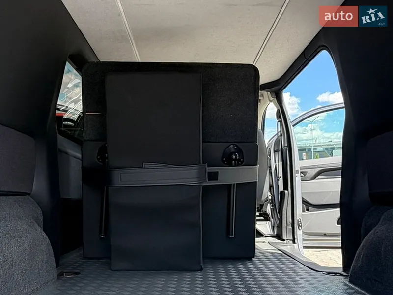 Opel Vivaro 2019 VIN VXEVFAHKKLZ017731 фото оголошення 15 з 48