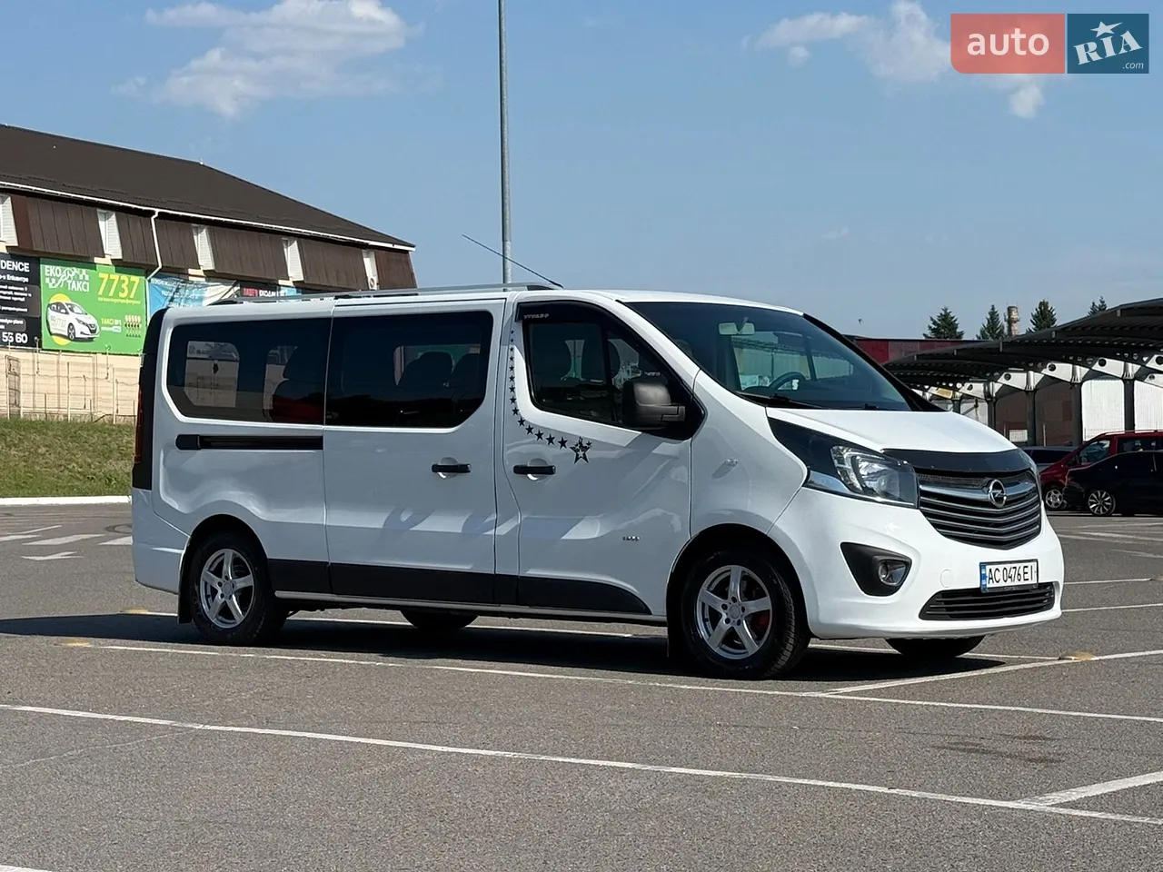 2016 Renault Trafic - мініатюра 38