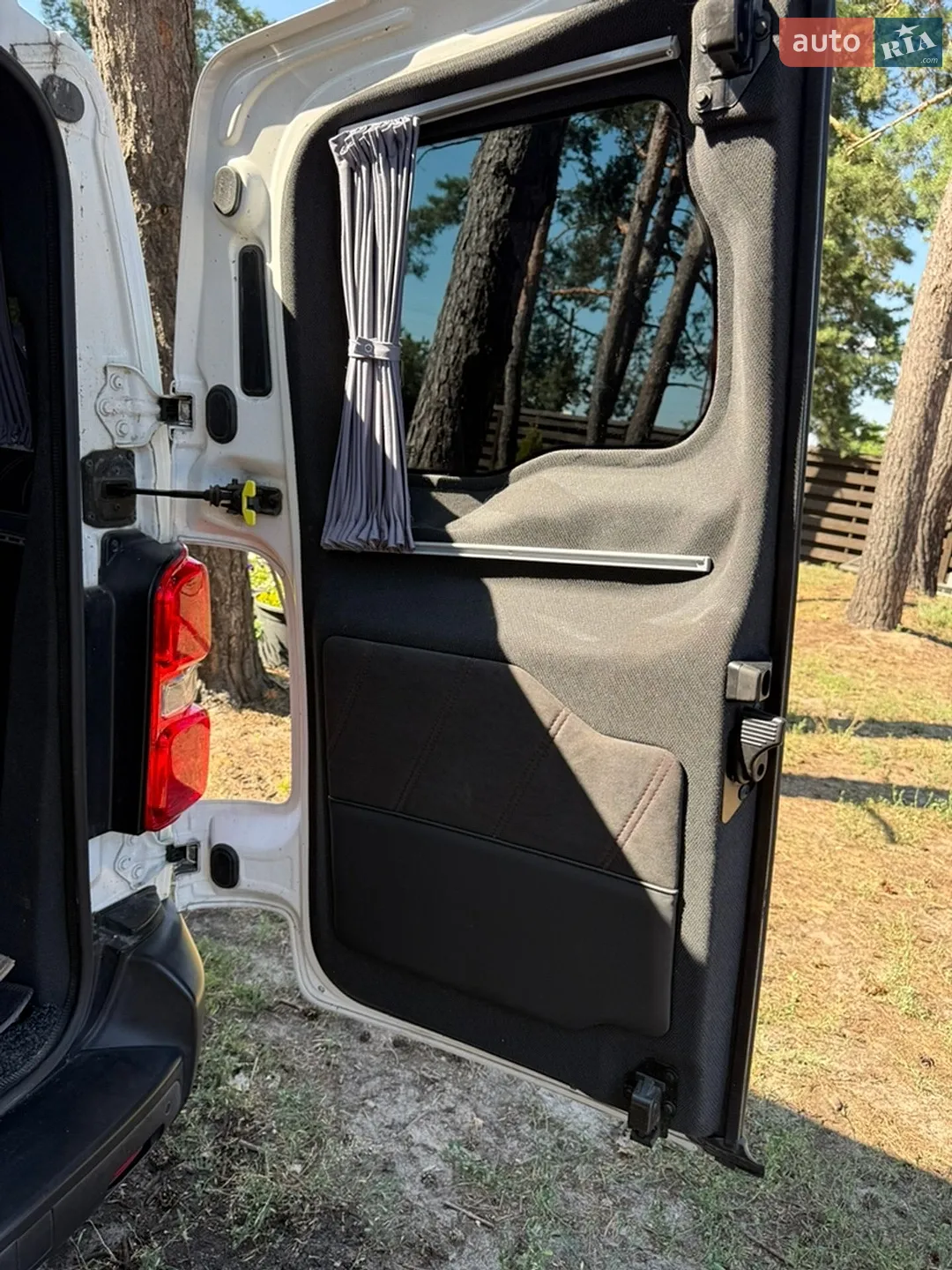 2020 Opel Vivaro - мініатюра 8