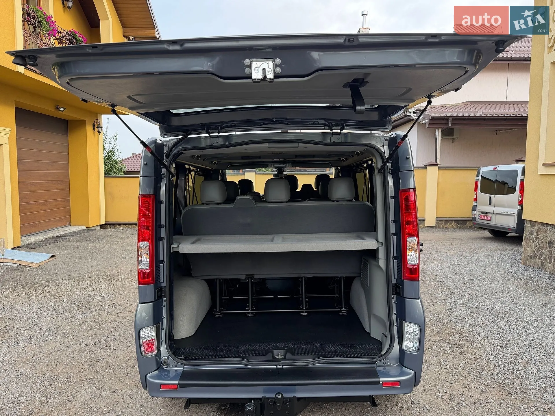 2014 Opel Vivaro - мініатюра 176