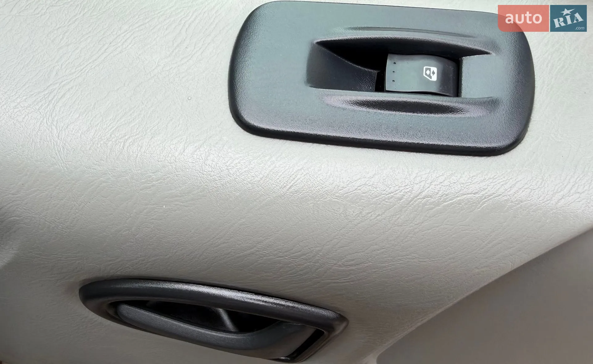 2014 Opel Vivaro - мініатюра 128