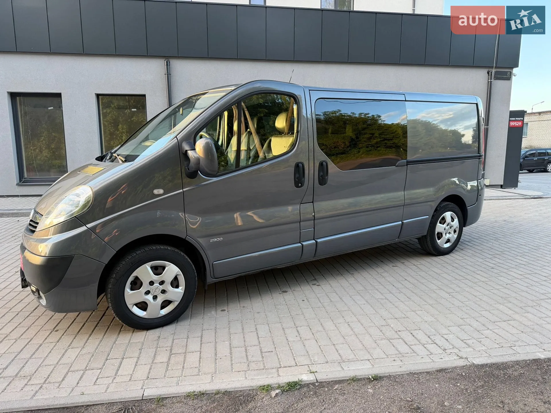 2014 Opel Vivaro - мініатюра 2