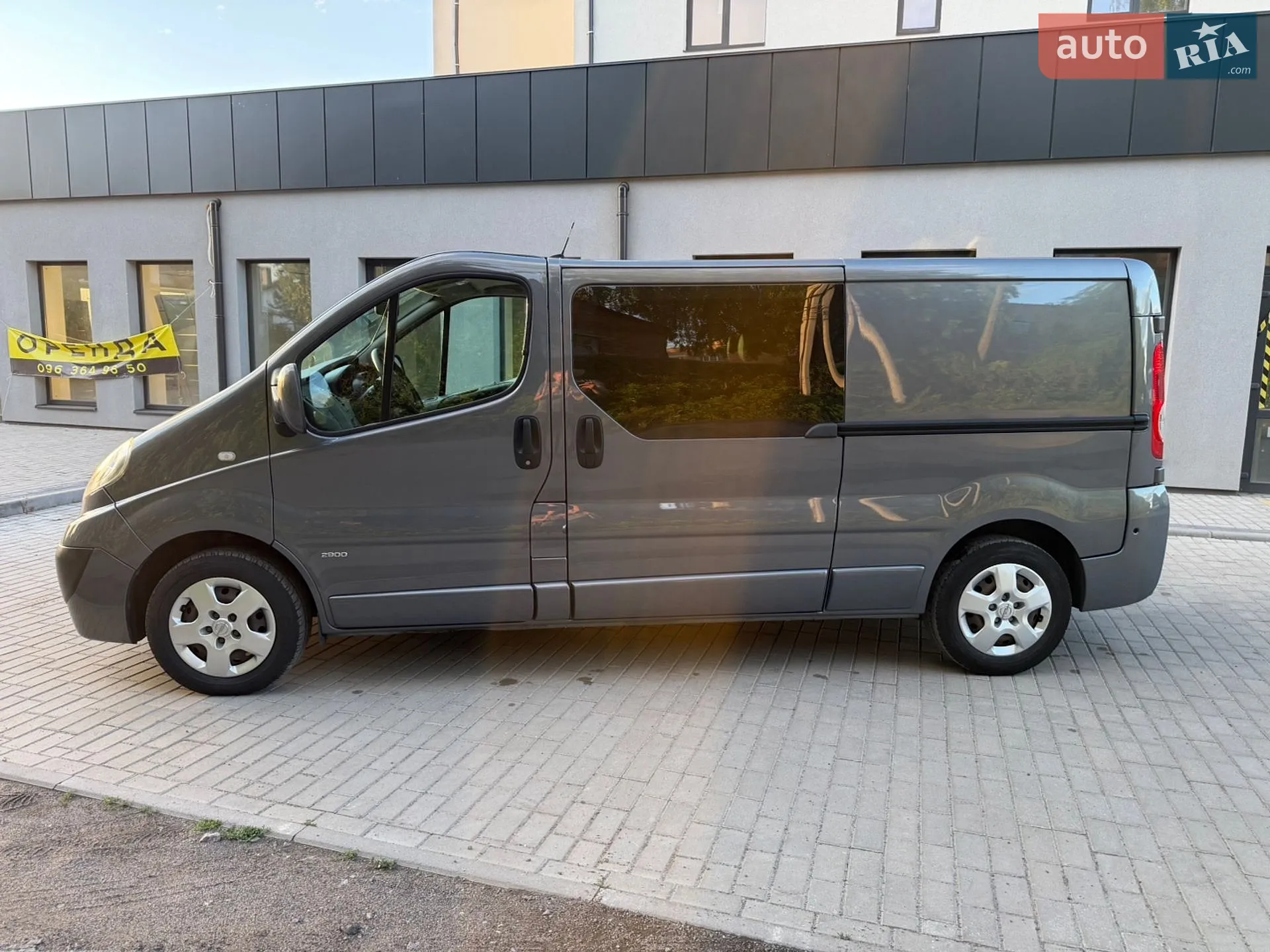 2014 Opel Vivaro - мініатюра 11