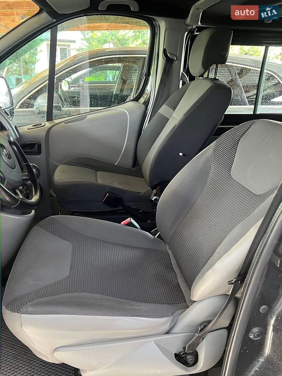 2011 Opel Vivaro - мініатюра 21