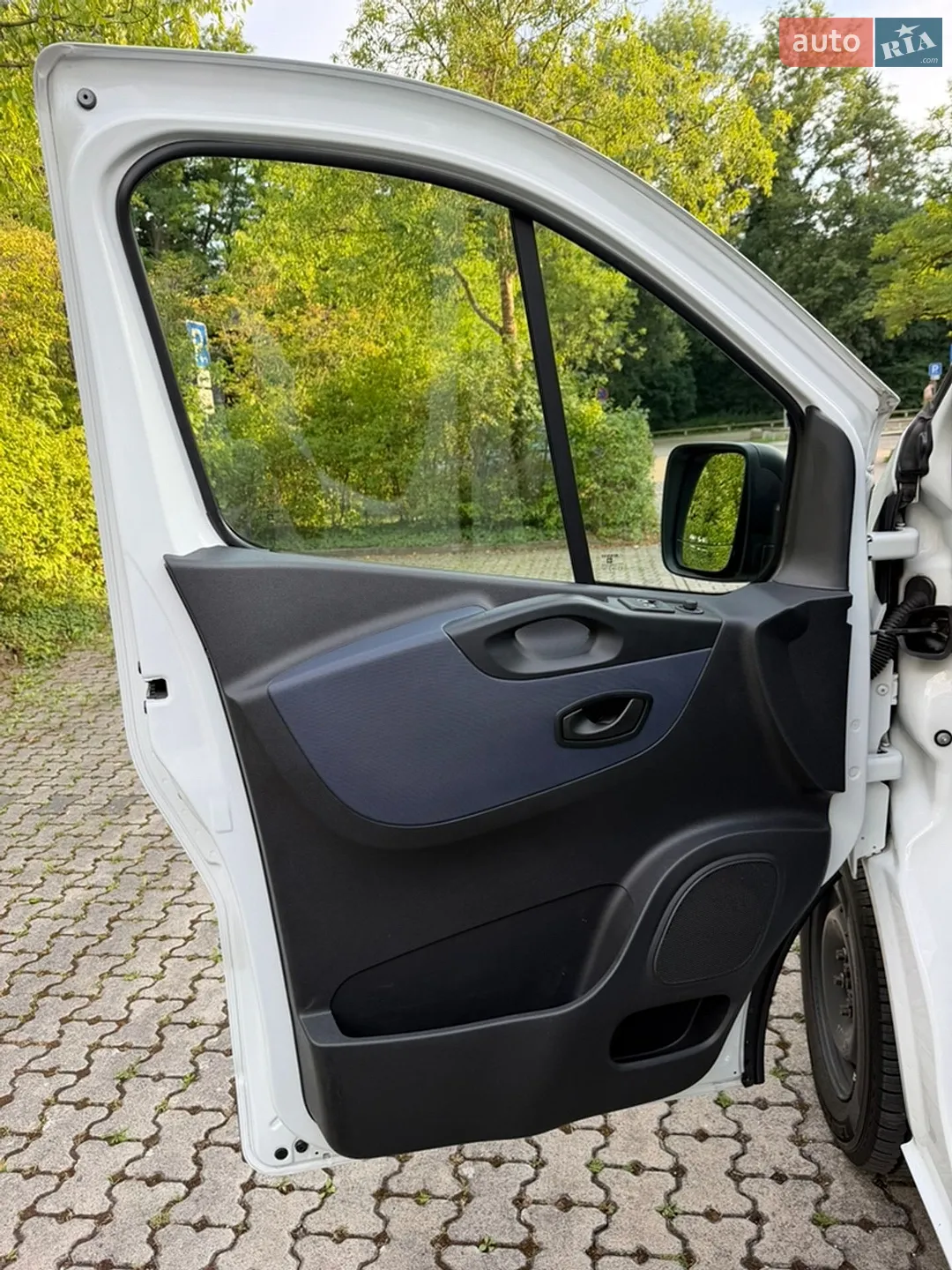 2015 Opel Vivaro - мініатюра 14
