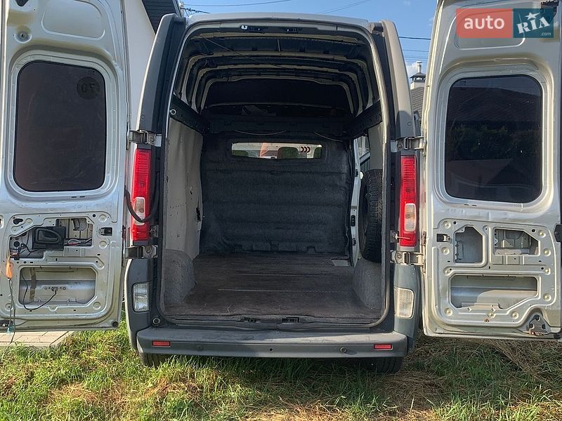 Грузовой фургон Opel Vivaro 2006 в Киеве