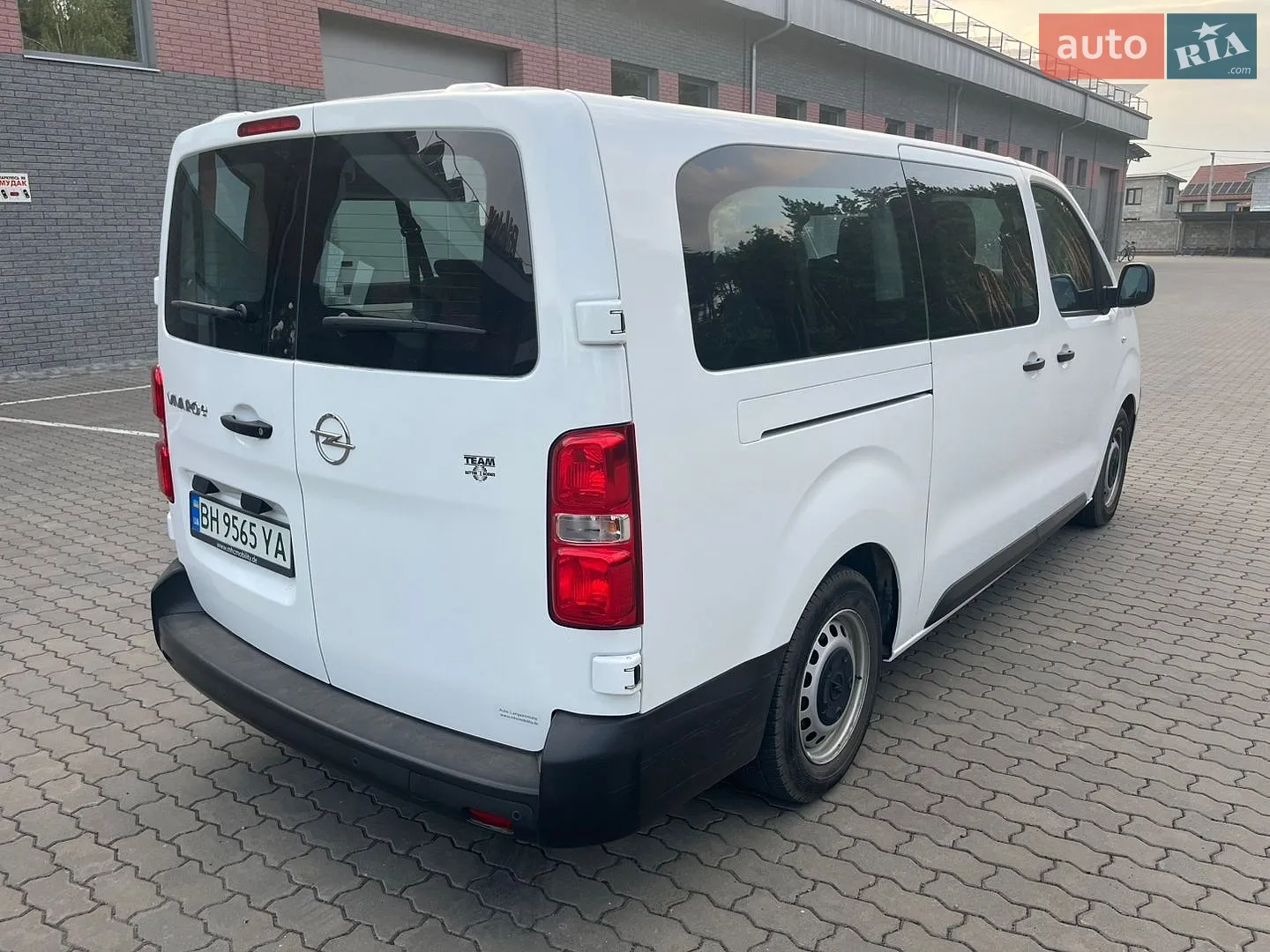 2021 Opel Vivaro - мініатюра 16