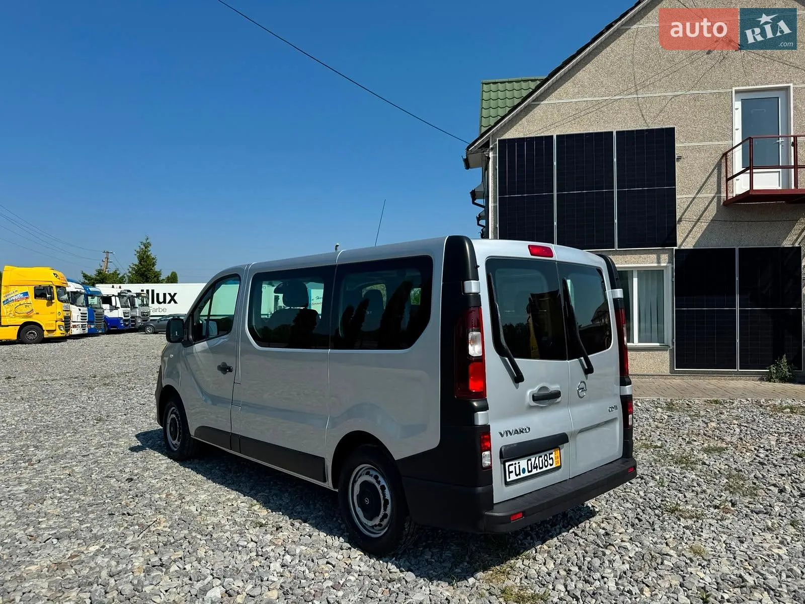 2015 Opel Vivaro - фото 1