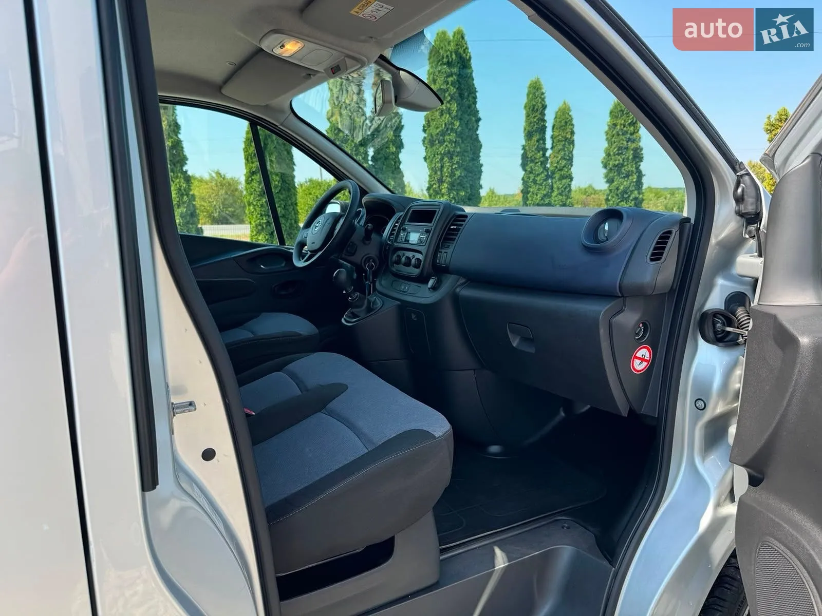 2015 Opel Vivaro - мініатюра 14