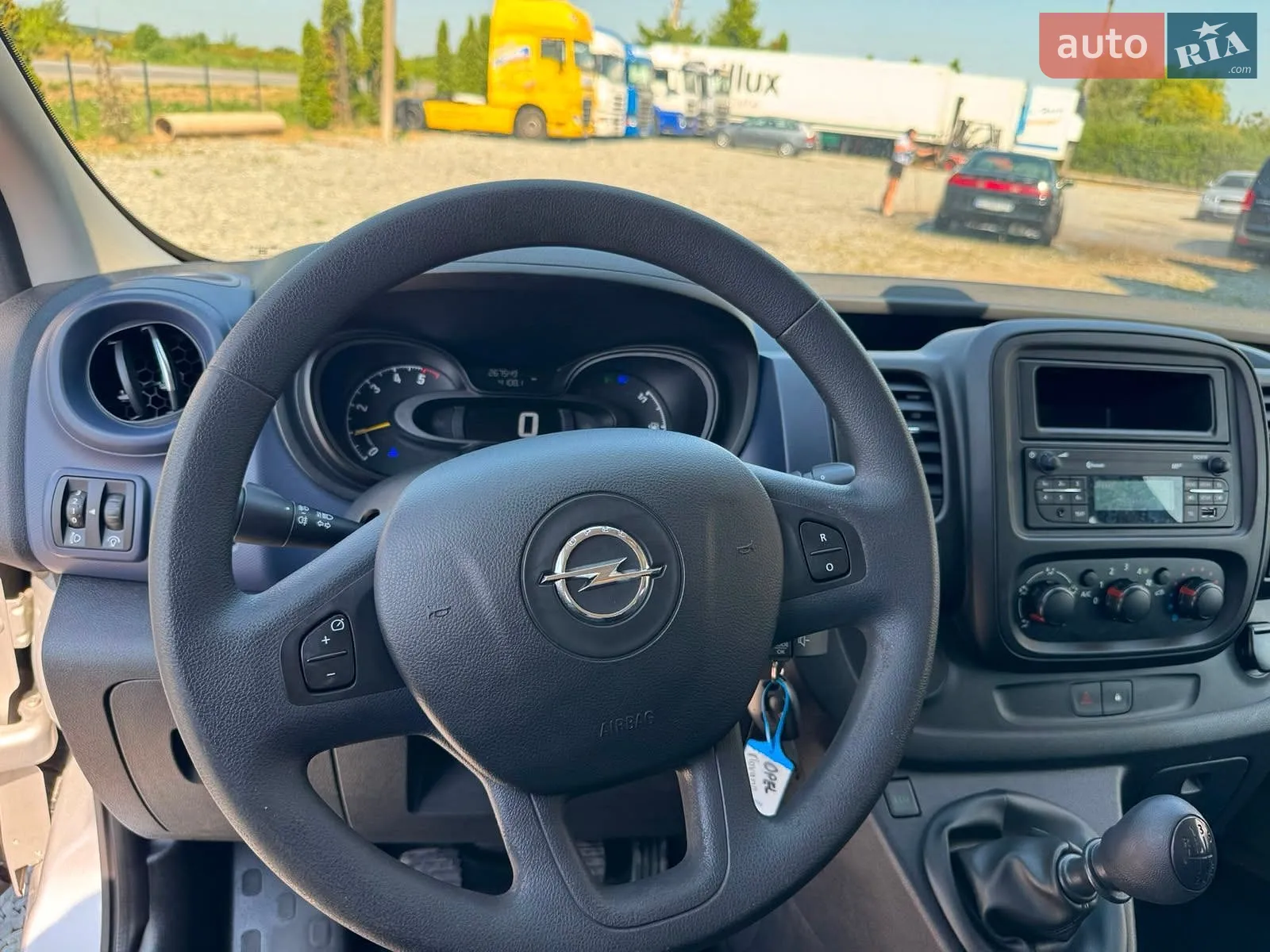 2015 Opel Vivaro - мініатюра 11