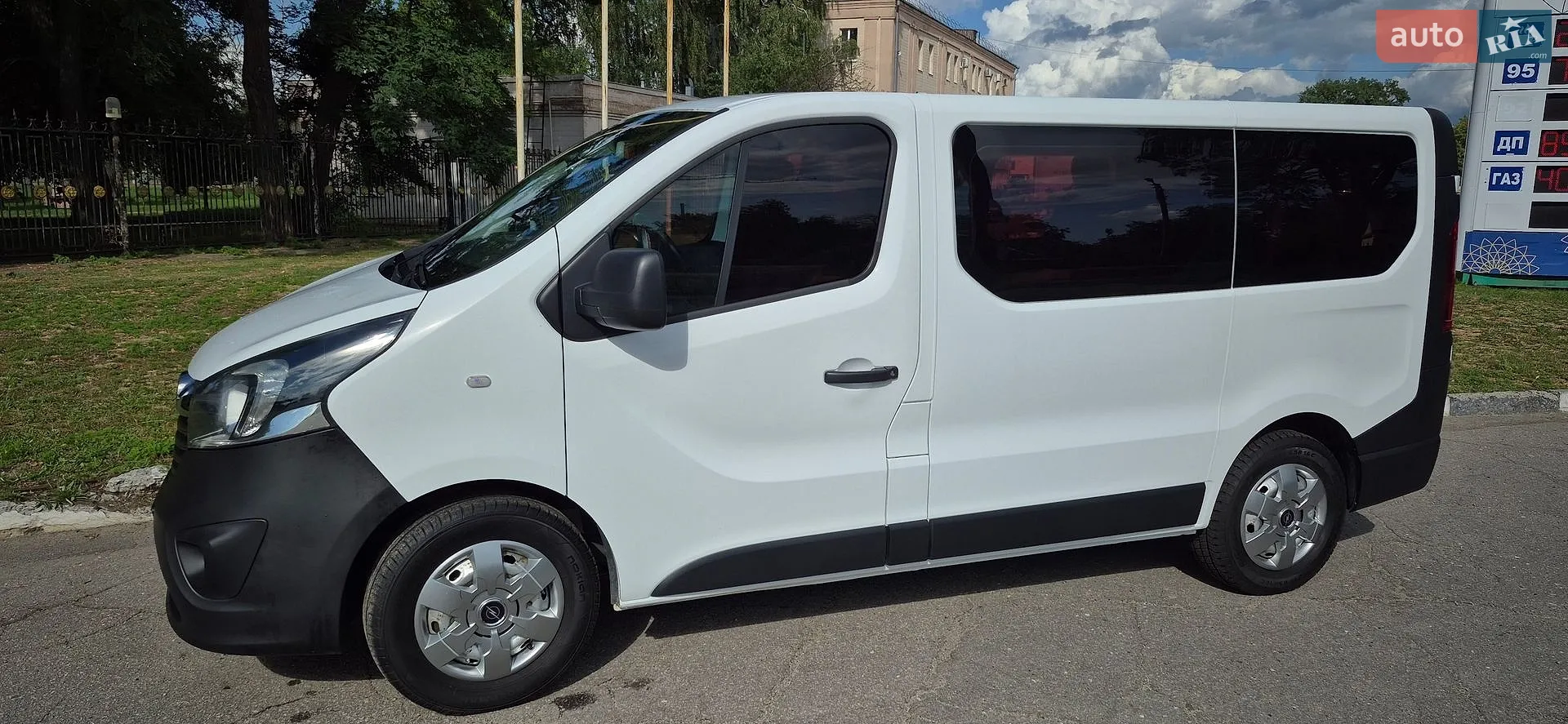 2015 Opel Vivaro - мініатюра 6