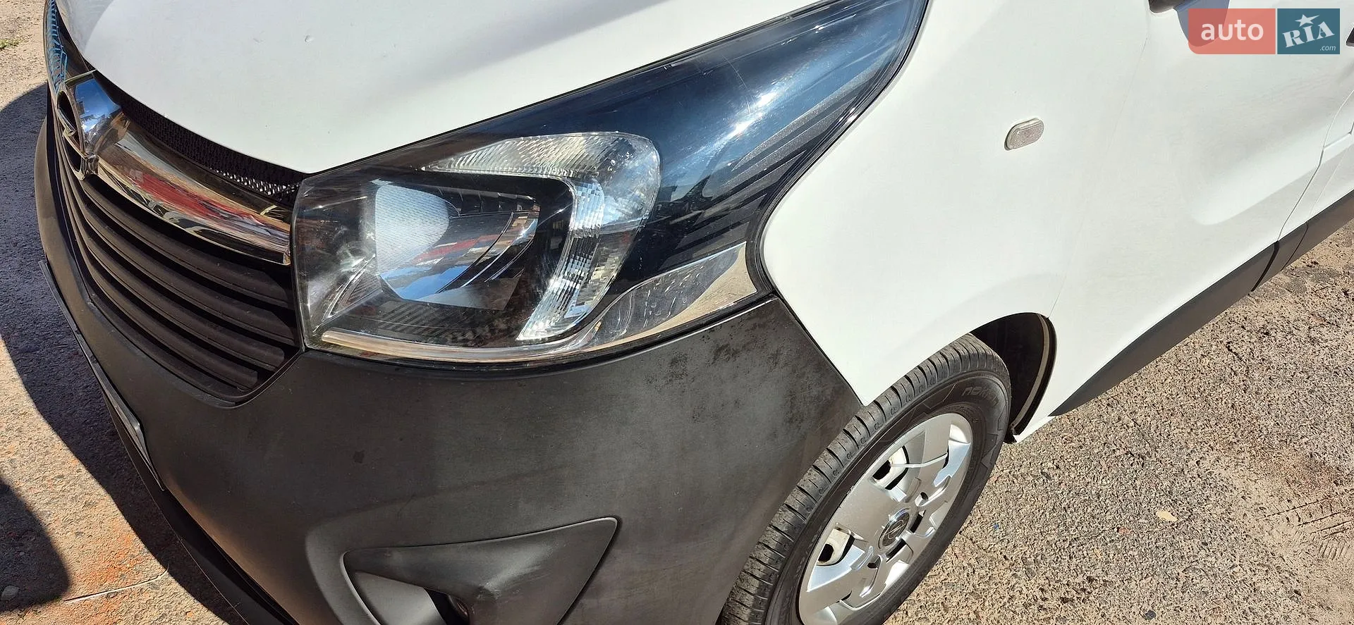 2015 Opel Vivaro - мініатюра 21