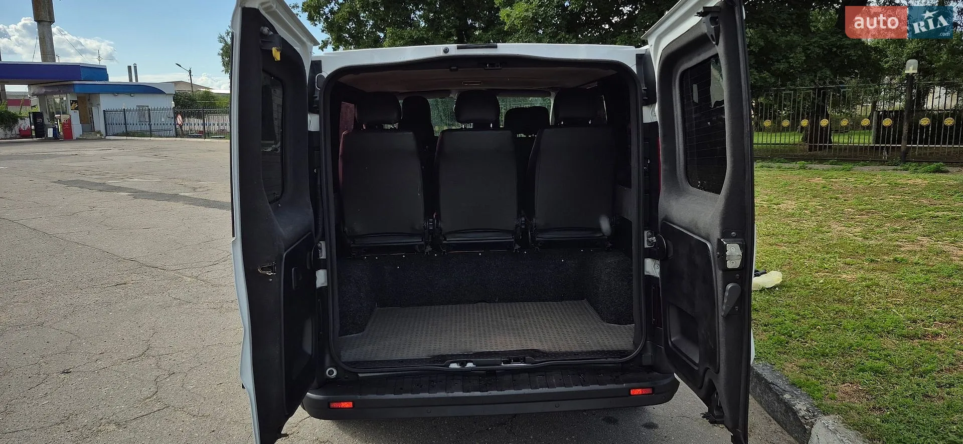 2015 Opel Vivaro - мініатюра 36