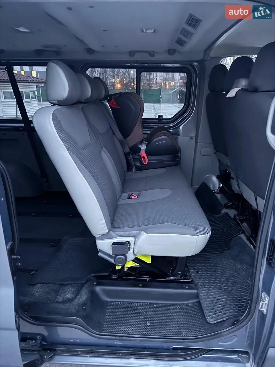 2011 Opel Vivaro - мініатюра 14