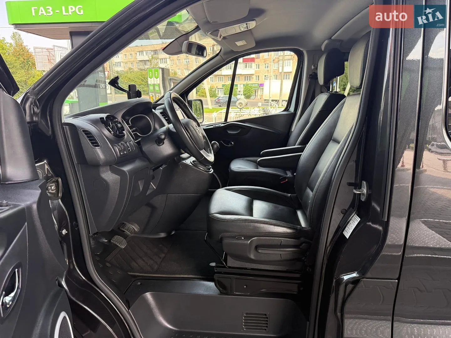 2017 Opel Vivaro - мініатюра 37