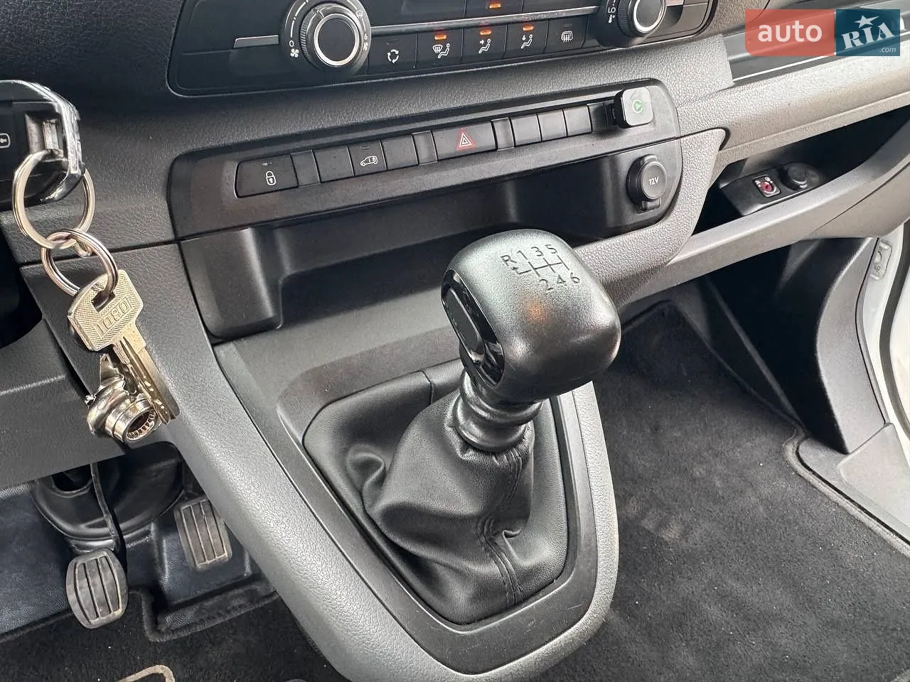 2019 Opel Vivaro - мініатюра 23