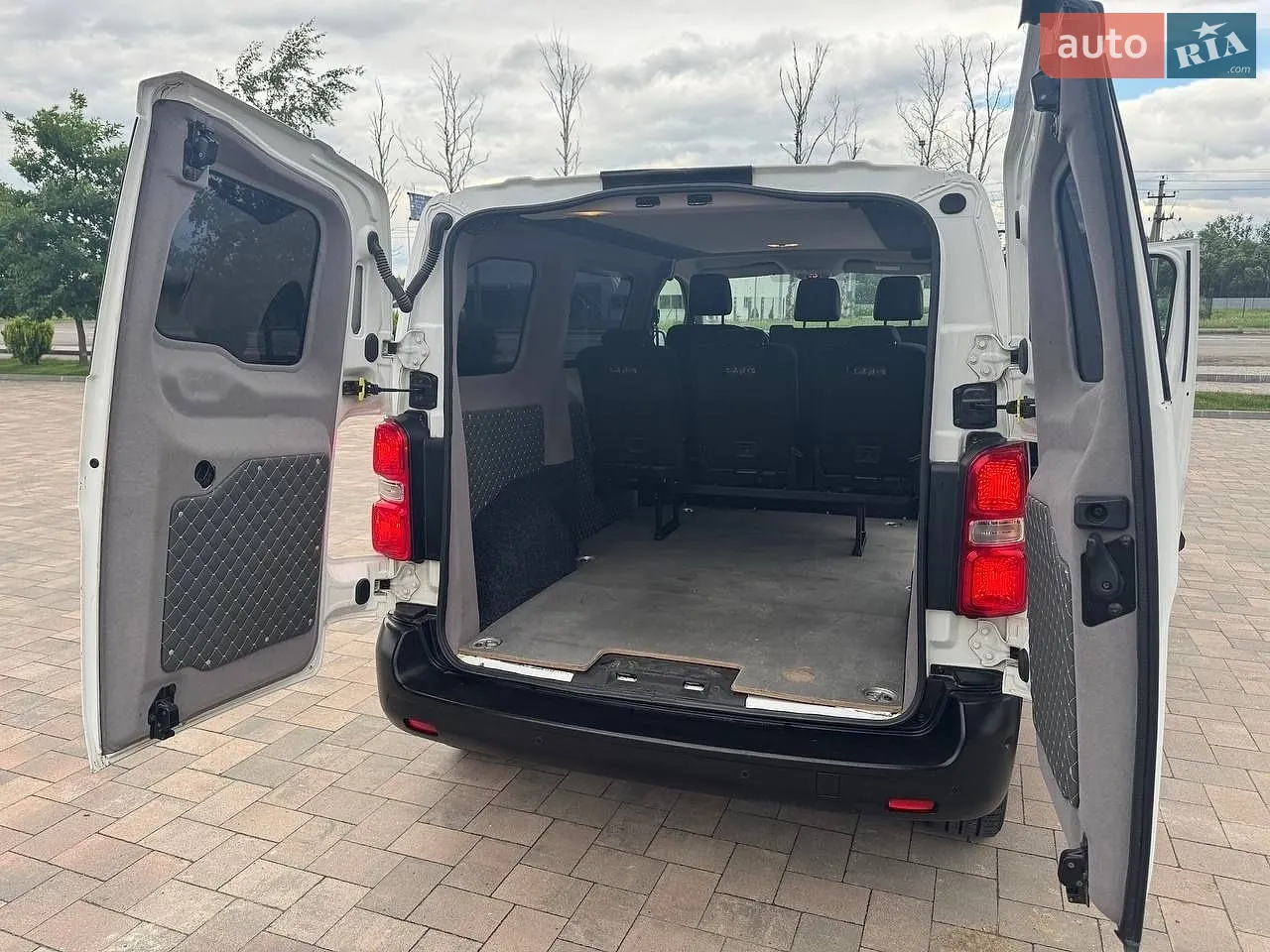 2019 Opel Vivaro - мініатюра 24