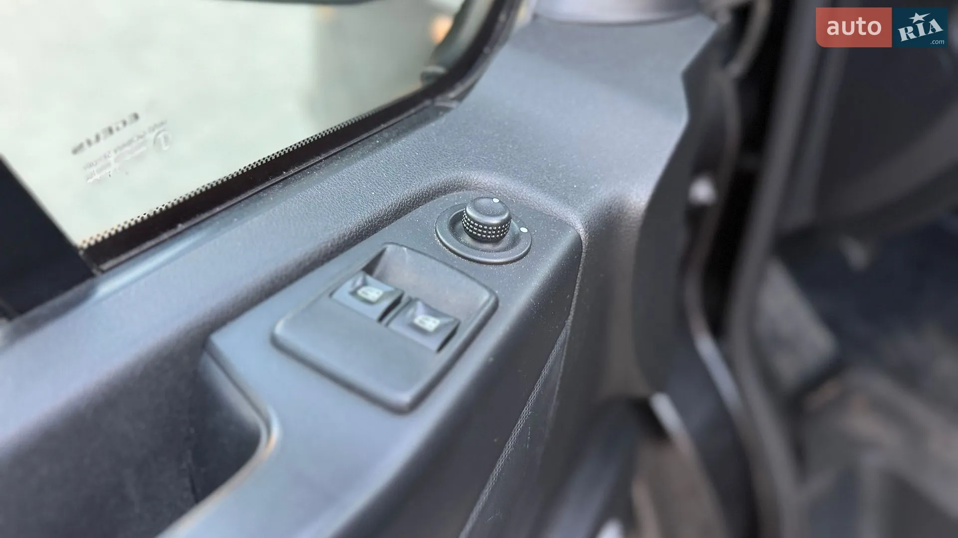 2016 Opel Vivaro - мініатюра 25