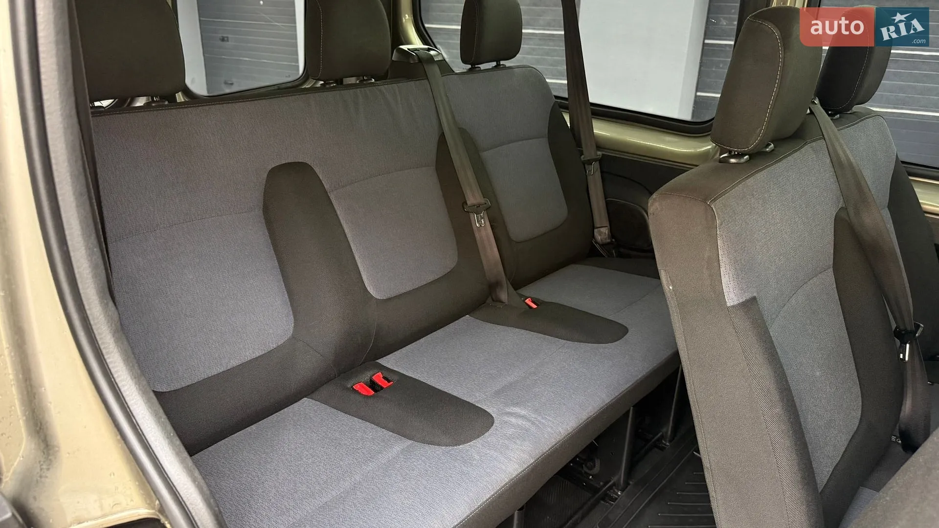 2016 Opel Vivaro - мініатюра 42