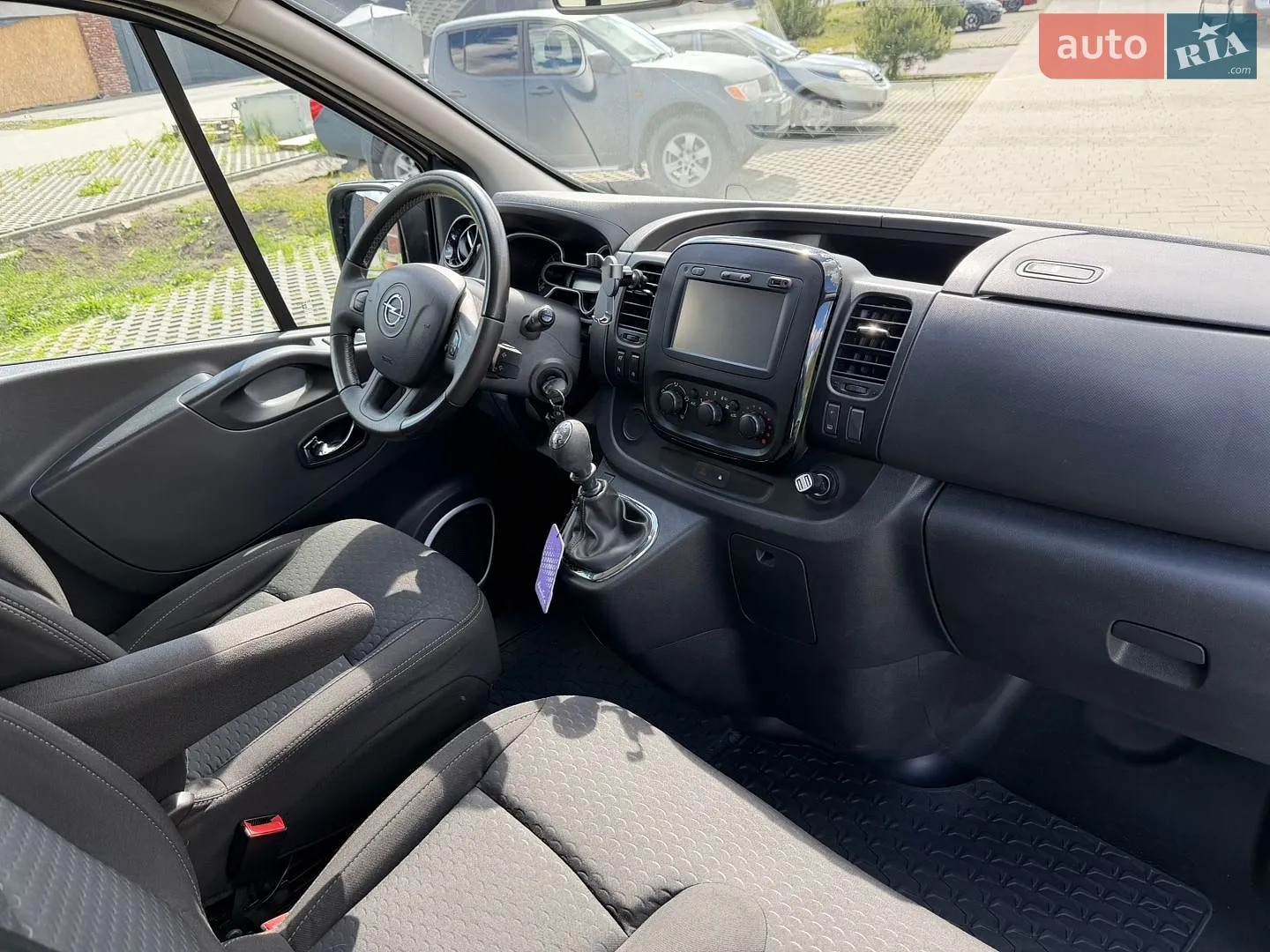 2015 Opel Vivaro - мініатюра 21