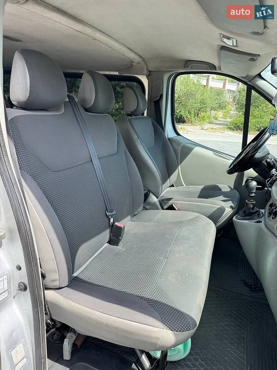 2010 Opel Vivaro - мініатюра 16
