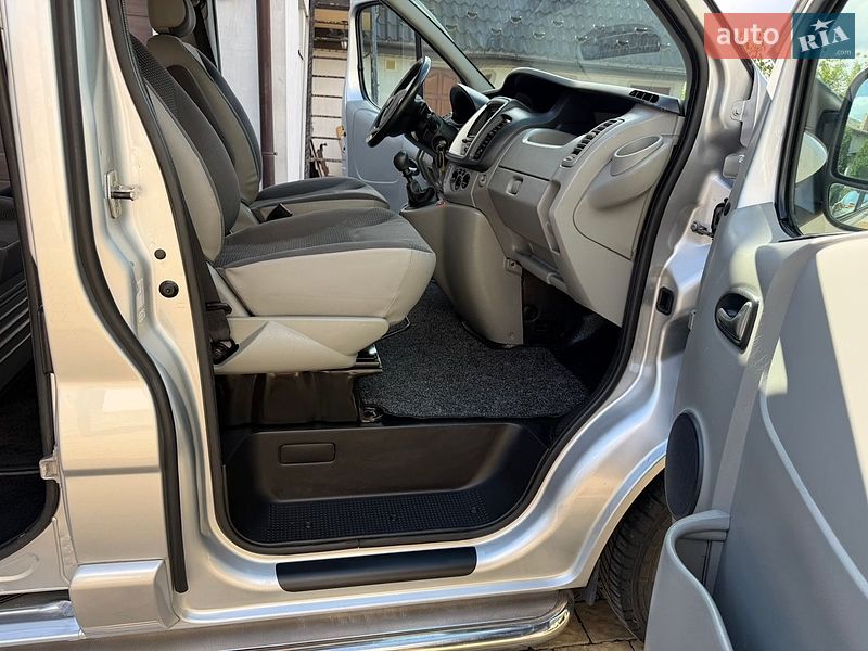 Минивэн Opel Vivaro 2012 в Дубно фото 46 Минивэн Opel Vivaro 2012 в Дубно