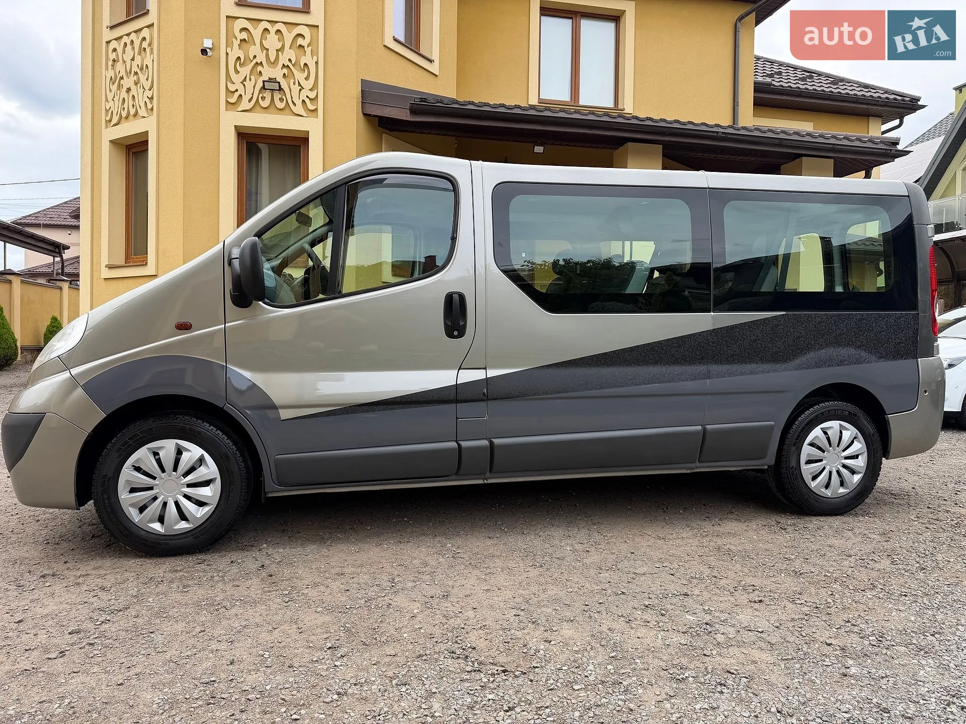 2014 Opel Vivaro - мініатюра 3