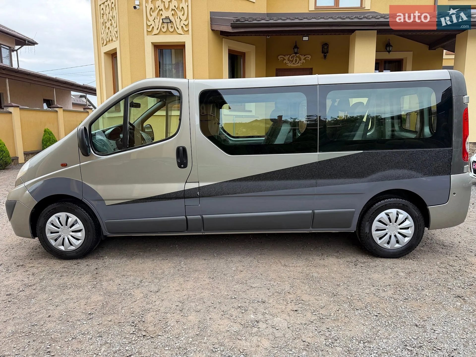2014 Opel Vivaro - мініатюра 4