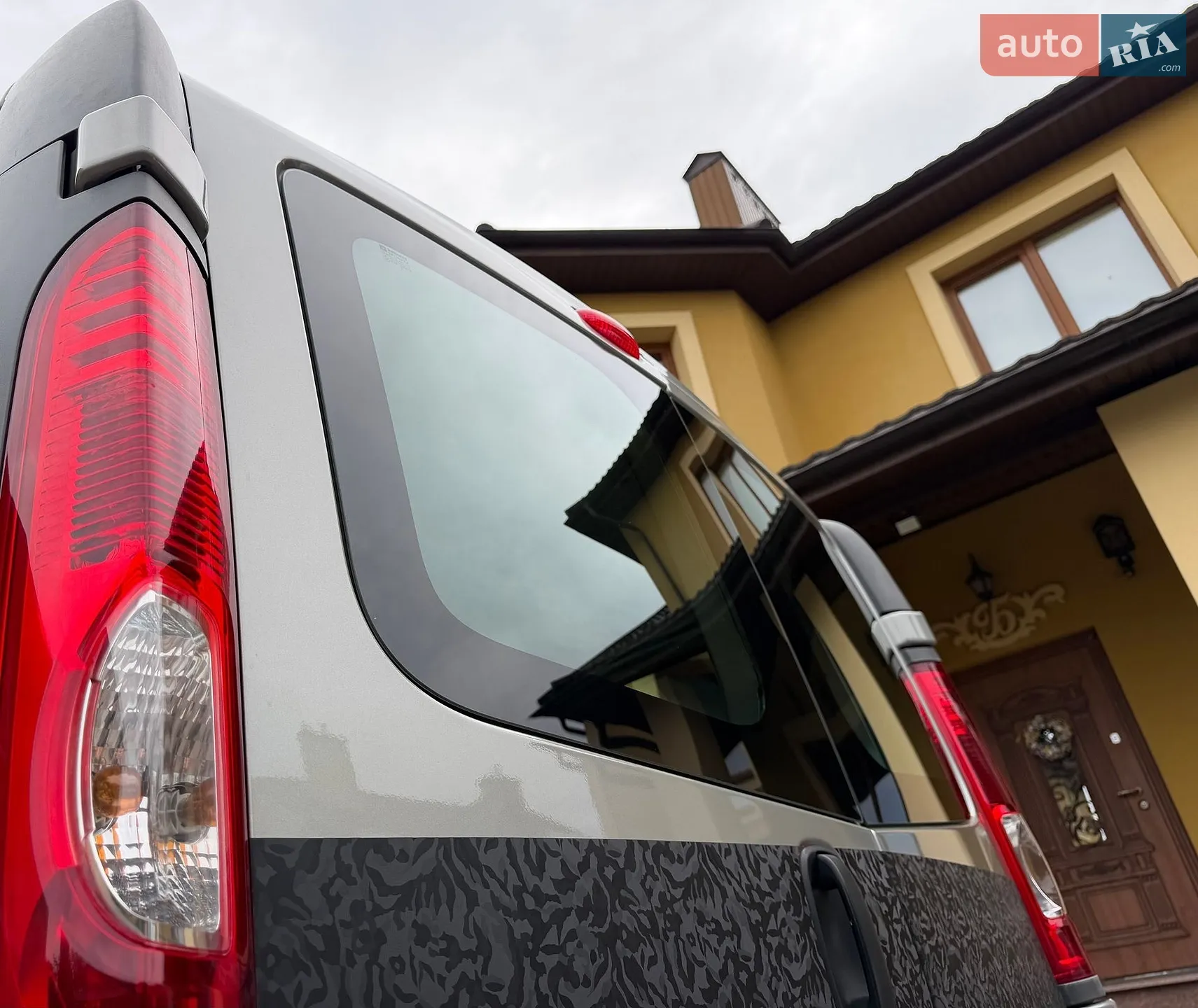 2014 Opel Vivaro - мініатюра 23