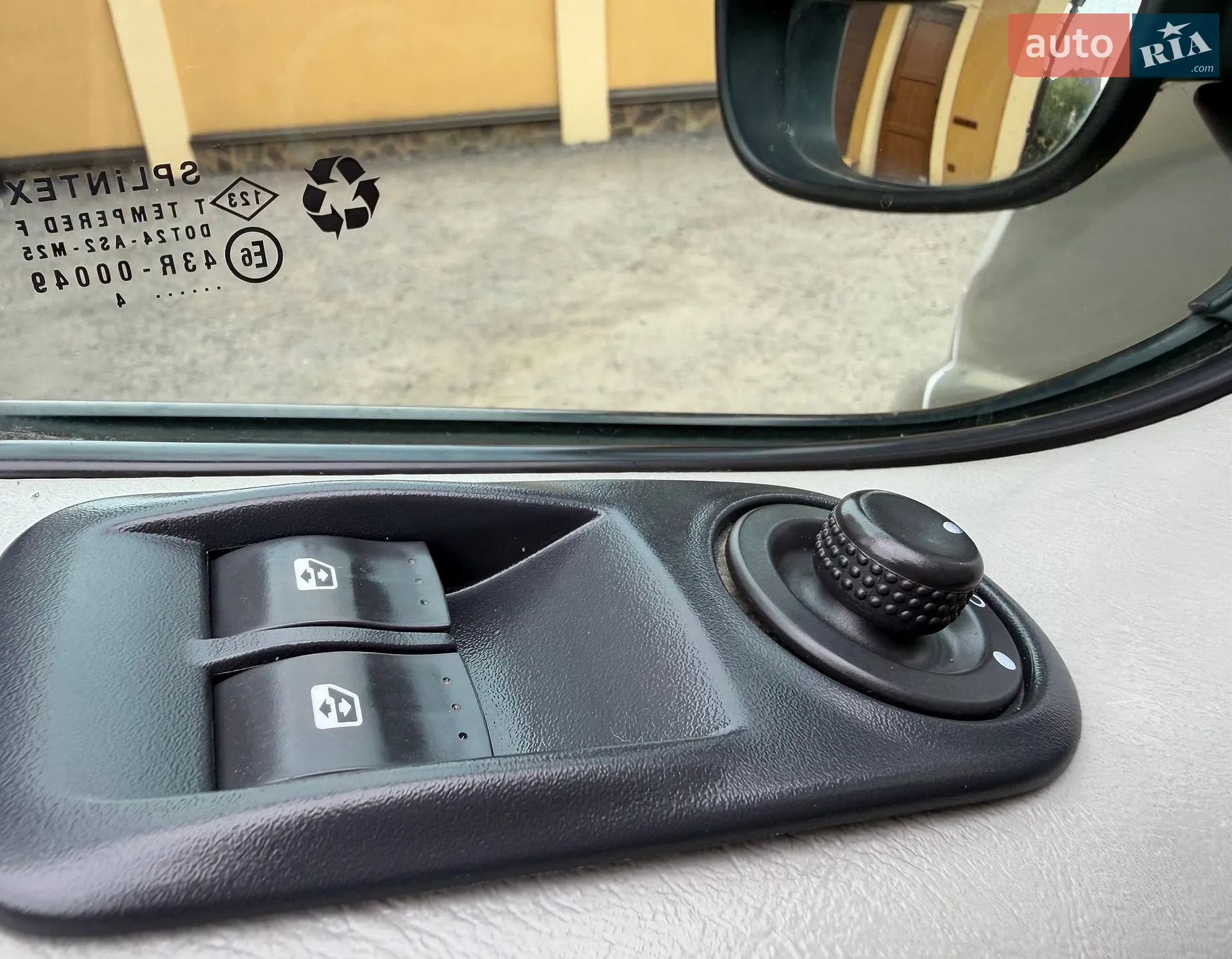 2014 Opel Vivaro - мініатюра 65