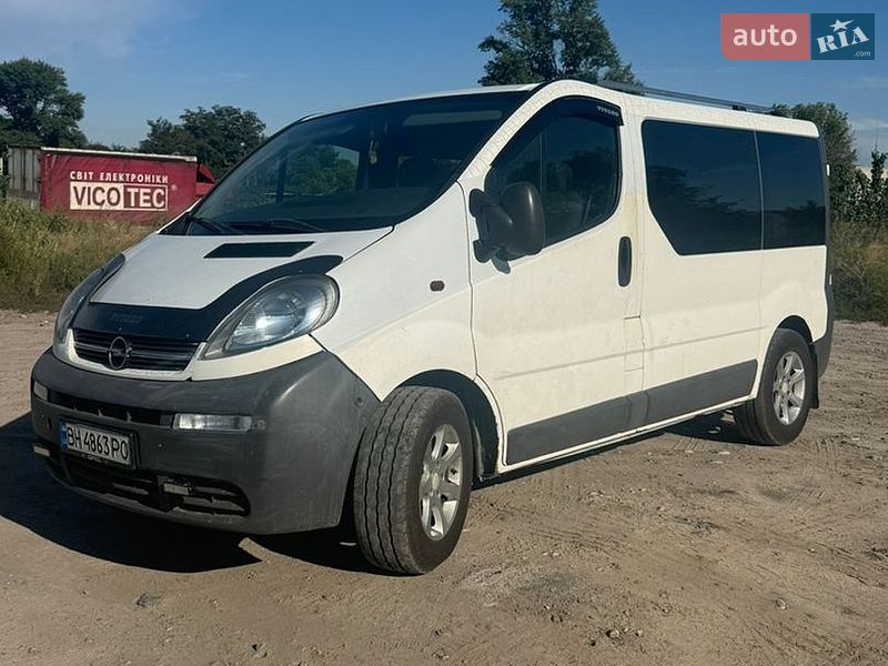 Opel Vivaro 2001