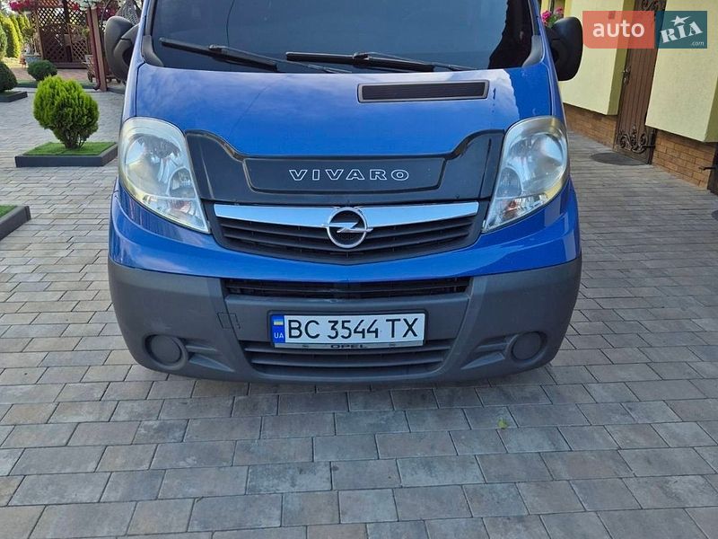 Opel Vivaro 2013 Opel Vivaro 2013