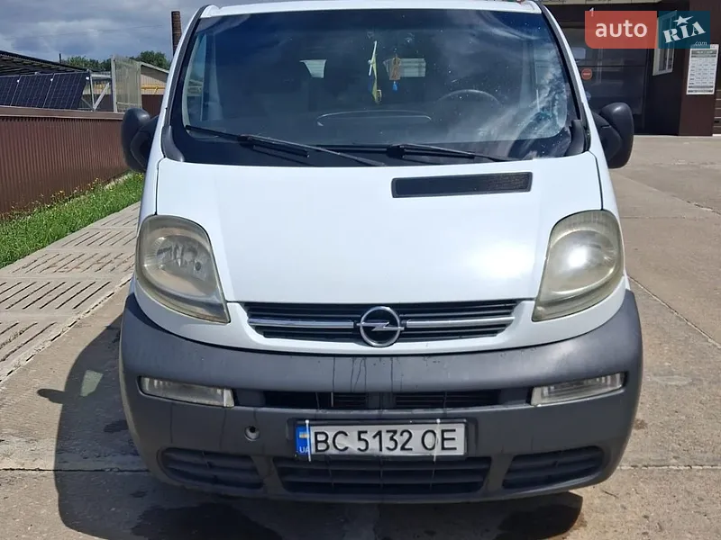Opel Vivaro 2002