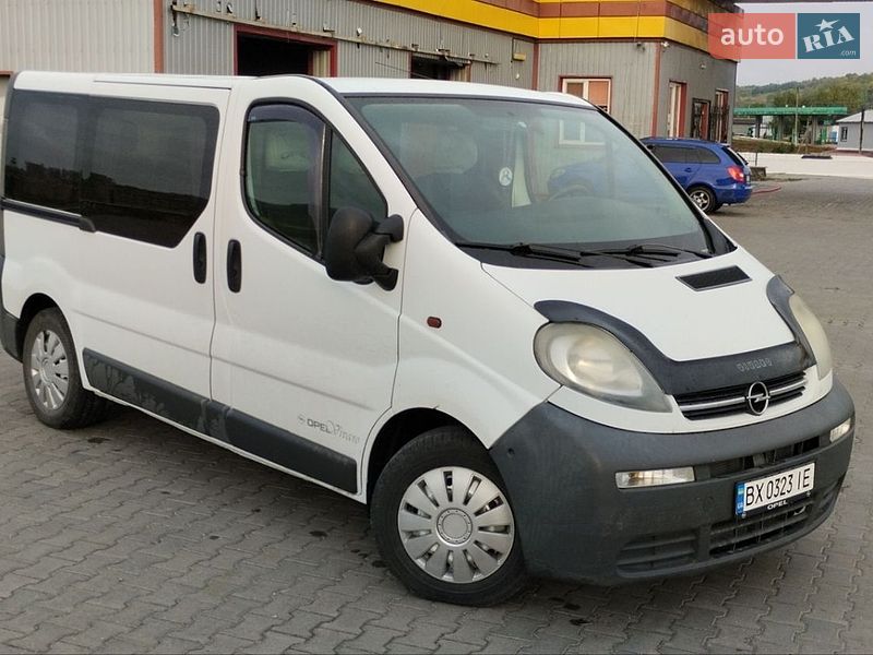 Минивэн Opel Vivaro 2006 в Белогорье Минивэн Opel Vivaro 2006 в Белогорье