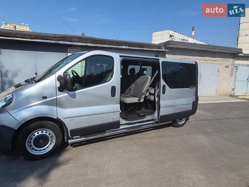 Opel Vivaro 2014