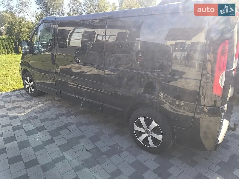 Opel Vivaro 2013